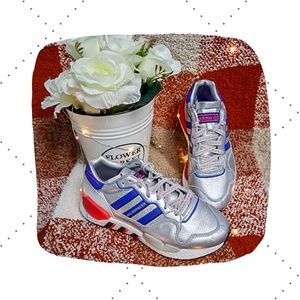The adidas ZX930 EQT Classic Micropacer Silver